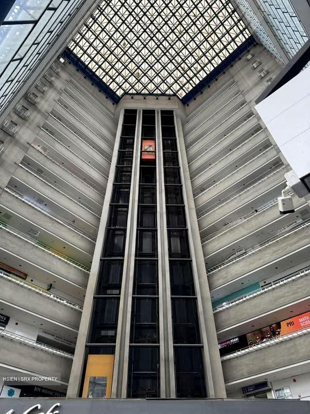 Parkway Centre (D15), Office #628724521